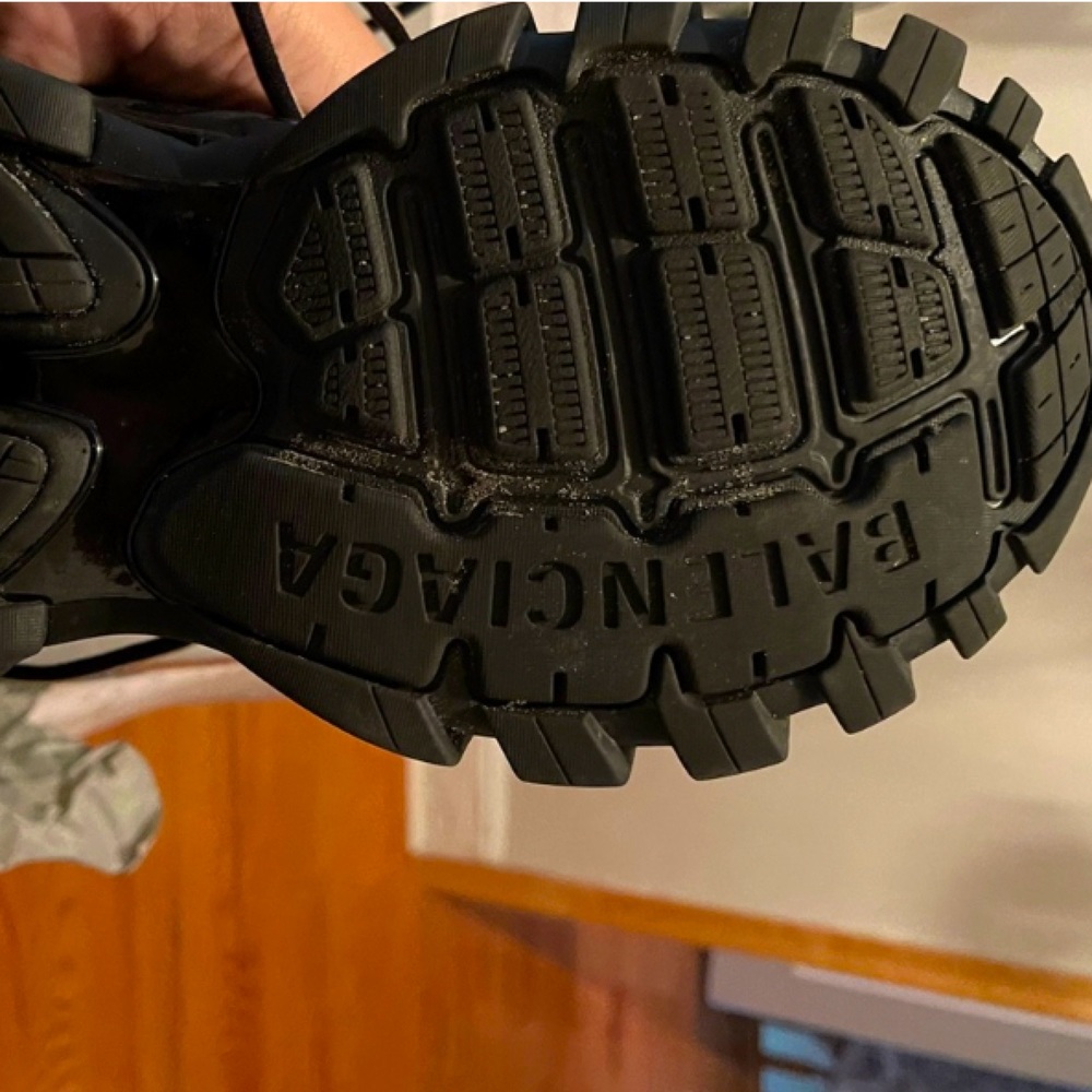 Balenciaga track runners 1 for a steal
